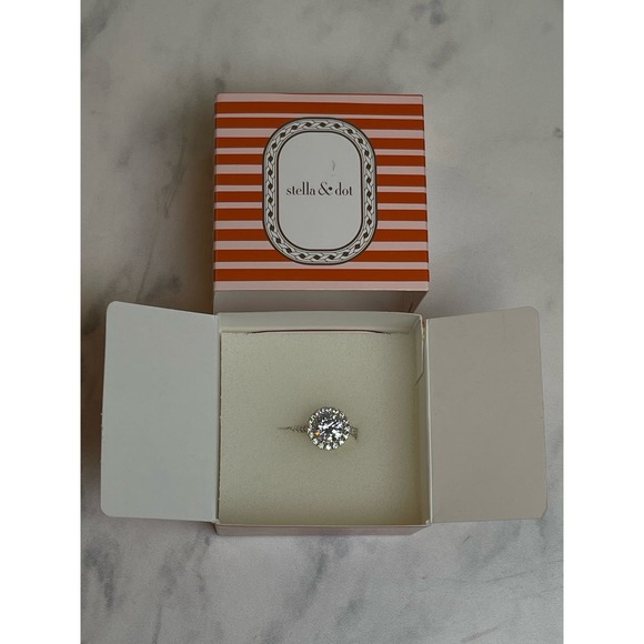NEW Stella & Dot ELINA CZ Cubic Zirconia Halo Ring Silver Rhodium Retired Sz 8 - Picture 10 of 16